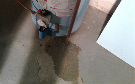 expansion tank leaking from bottom|Why Water Heater Leaking From Bottom & What To。